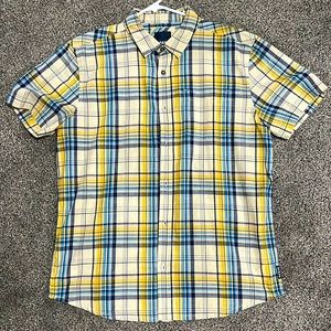 Prana Large button down shortsleeved shirt.  Barely worn.  Like new.